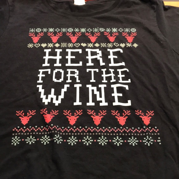 Christmas T-Shirt (Here for the Wine) - Picture 2 of 3